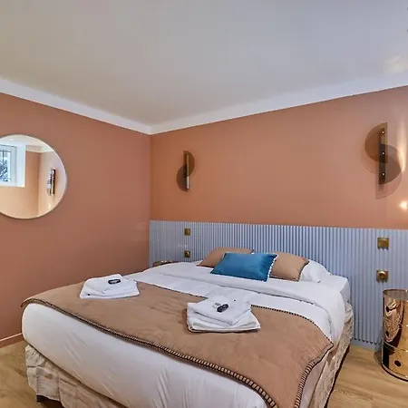 Apartment Center Of Bastille By Prestige Paris