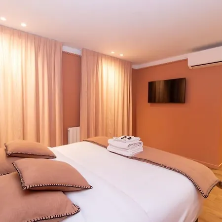 Apartment Center Of Bastille By Prestige