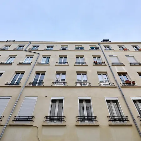 Apartment Center Of Bastille By Prestige Paris